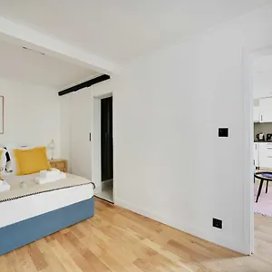 Stunning 4p1br Apartment Paris